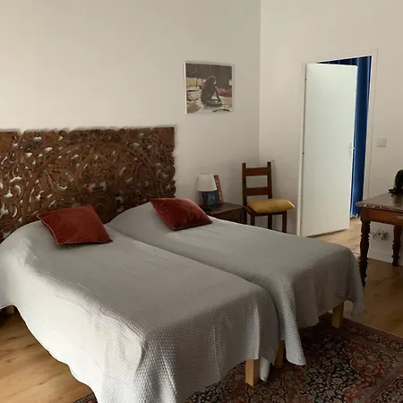 Cordoba Et Lhassa Bed & Breakfast 3*