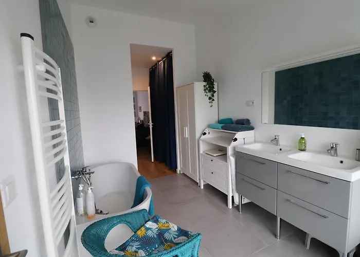 Cordoba Et Lhassa 3* Bordeaux
